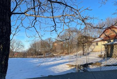 Teren de 1000 mp, în Central