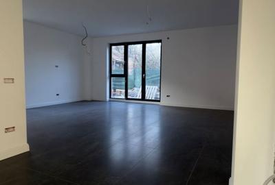 Casă individuală cu 6 camere cu Canalizare în Bucureștii Noi - 9