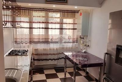 Apartament cu 3 camere decomandat, mobilat în Central - 2