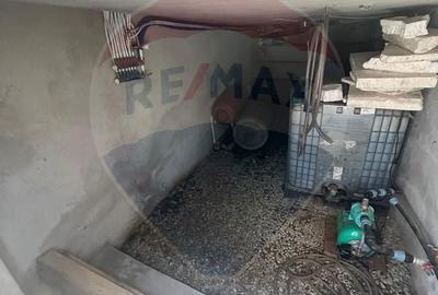 Casă cu 5 camere cu Teren 716 Mp în Vidra - 11