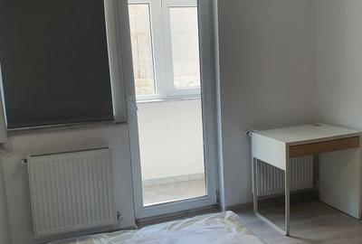 Garsonieră decomandată în Militari - 2