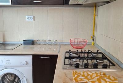 Apartament cu 3 camere semidecomandat, mobilat în Tătărași - 5