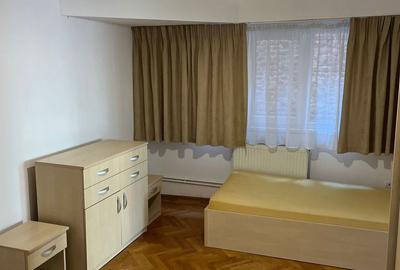 Apartament cu 4 camere în Central - 8