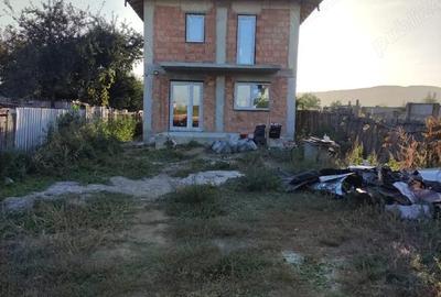Casă cu Teren 1153 Mp în Nicolae Bălcescu - 1