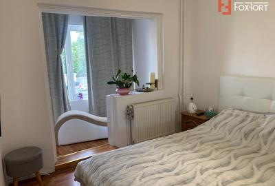 Apartament de vanzare cu 3 camere si 2 bai, etaj 2, zona Lipovei - 11