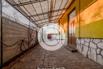 Casă cu 4 camere cu Teren 1310 Mp în Gușterița - 2