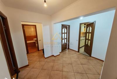 Apartament cu 3 camere decomandat în Orașul Vechi - 8