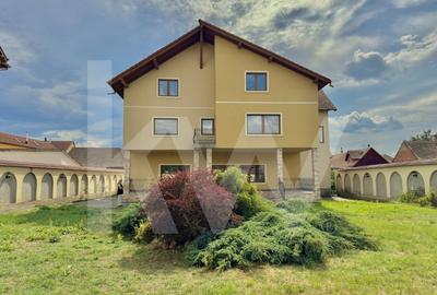 Casa pe 4 Niveluri - Ideala pentru Afaceri sau Resedinta Exclusivista - 1