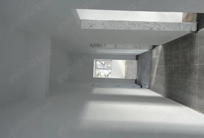 Spațiu comercial, de 174 mp, în Central - 4