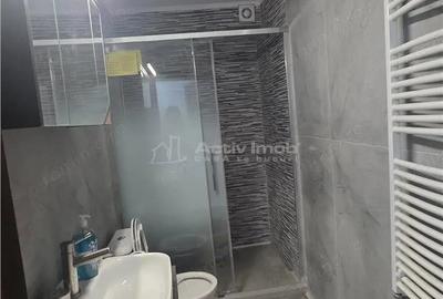 Casă cu 5 camere cu Teren 341 Mp în 1 Mai - 5