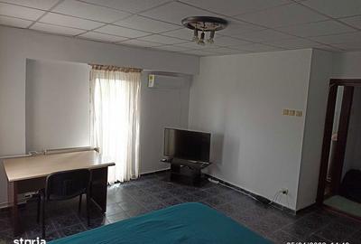 Garsonieră decomandată în Păcurari - 2