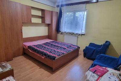 Garsonieră D, decomandată, 27 mp, et1,  Piața Decebal- 61.900E - 1