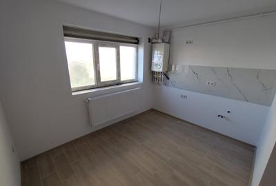 Apartament cu 2 camere decomandat în Cugir - 3