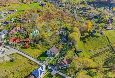 Casă cu 10 camere cu Teren 7600 Mp în Rucăr - 14