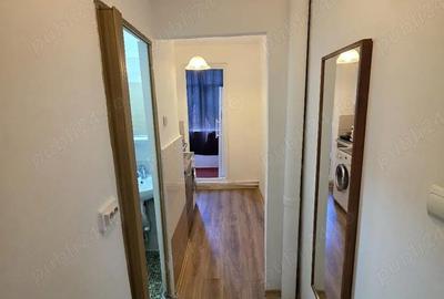 Garsonieră decomandată în Central - 3