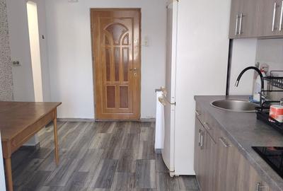 Apartament cu 2 camere decomandat în Central - 3