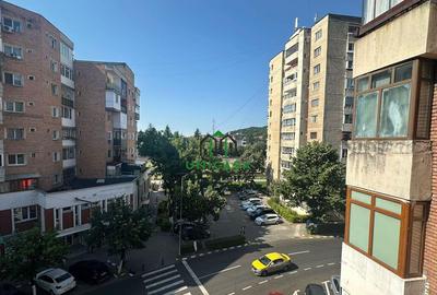 Apartament 3 camere - Zona Centrala - 9