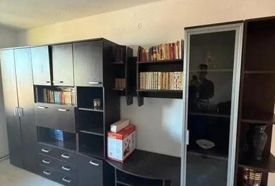 Apartament 3 camere, 64.50 mp, zona Pia?a Garii - 1