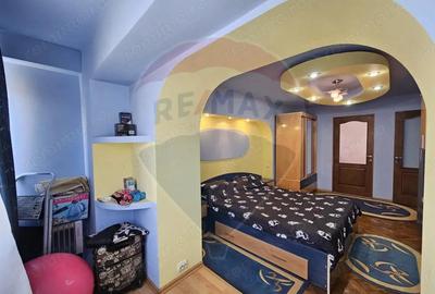 Apartament 102 mp - 2