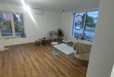 Casă cu 7 camere cu Teren 900 Mp în Ciugud - 4