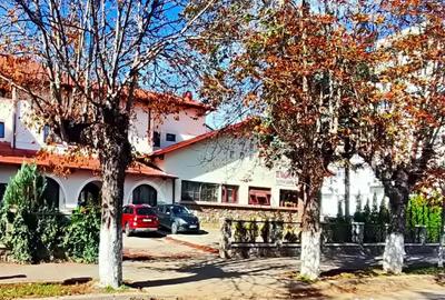 Spațiu comercial, de 1,043 mp, în Ultracentral - 1