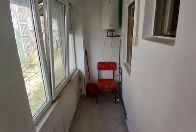 Garsonieră decomandată în Central - 7