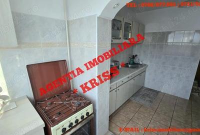 Apartament cu 3 camere decomandat în Găvana - 1