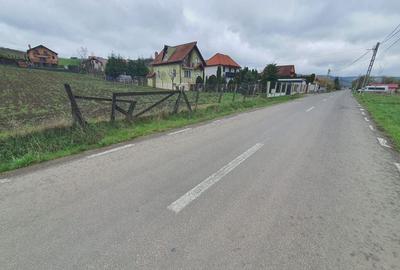 Teren intravilan in Corunca cu 1.600 mp.49.euro mp - 3