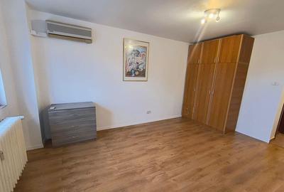 Garsonieră decomandată în Banu Manta - 4