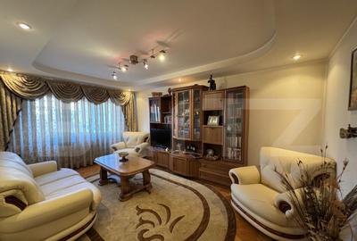 Apartament 3 camere decomandat, zona Piata Mare - 1