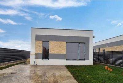 Casă cu 3 camere cu Teren 250 Mp în Clinceni - 2