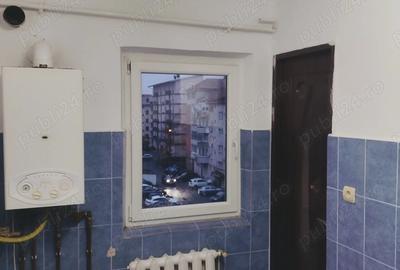 Prpietar vand aparatment cu 3 camere decomandat - 8