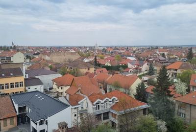 Apartament cu 2 camere decomandat în Central - 10