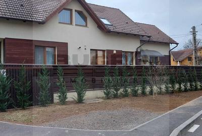 Casă individuală cu 6 camere cu Canalizare în Luna de Sus - 1