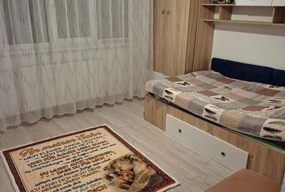 Apartament cu 2 camere decomandat în Vest