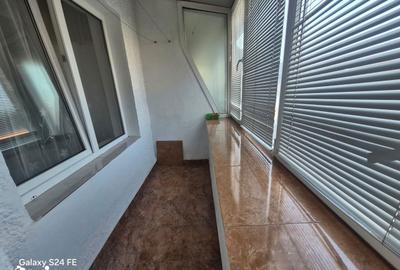 Apartament cu 3 camere în Central - 12