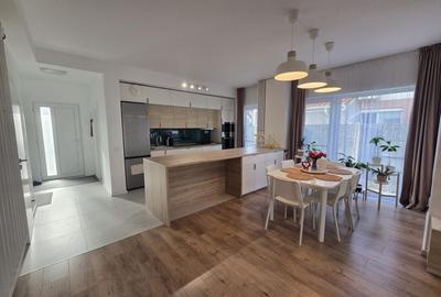 Duplex cu 4 camere cu Teren 330 Mp în Moșnița Nouă - 1