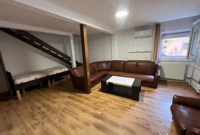 Apartament cu 3 camere decomandat în Mehala - 2