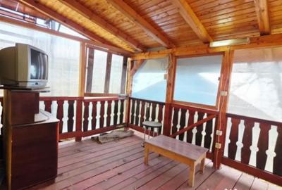 Casă cu 8 camere cu Teren 746 Mp în Moieciu - 3