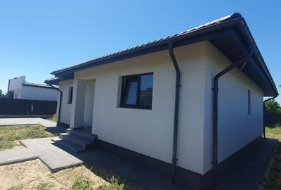 Casa spatioasa Serbanesti - 2