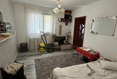 Apartament cu 2 camere nedecomandat în Alexandru cel Bun - 1