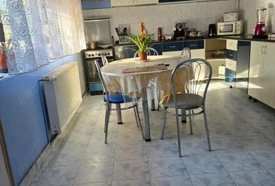 Casa individuala parter si mansarda teren de 710m toate utilitatile amenajata Sagului Fratelia - 1