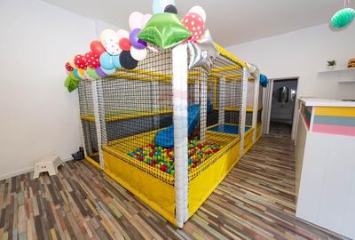 Spațiu industrial, de 137 mp, în Central - 9