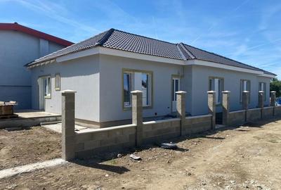 Casă cu 3 camere în Utvin - 2