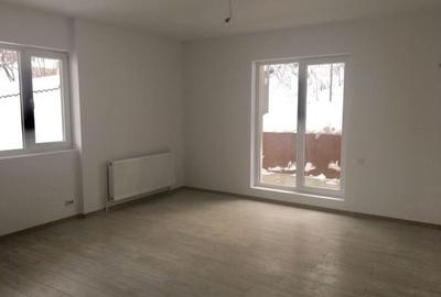 Apartament cu 3 camere decomandat în Tineretului - 3