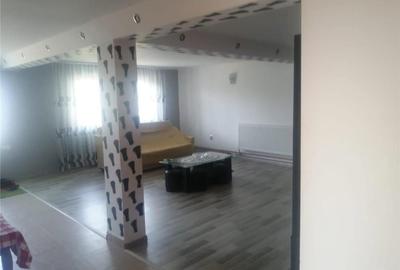 Casă cu 6 camere cu Teren 1000 Mp în Schela - 5
