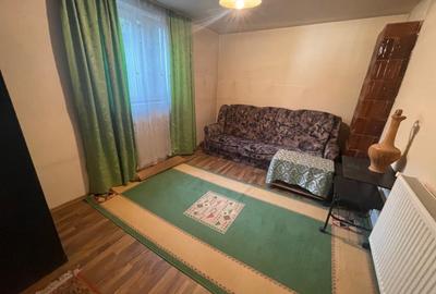 Casă individuală cu 9 camere cu Canalizare în Central - 14