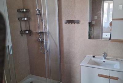 Apartament cu 3 camere decomandat în Central - 6