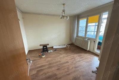 Apartament cu 4 camere decomandat în Berceni - 4