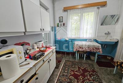 Apartament cu potențial, parter inalt, pe strada Cezar – colț cu Traian - 6